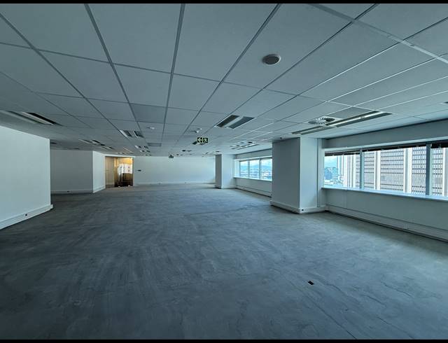 263M² OFFICE TO LET IN FORESHORE